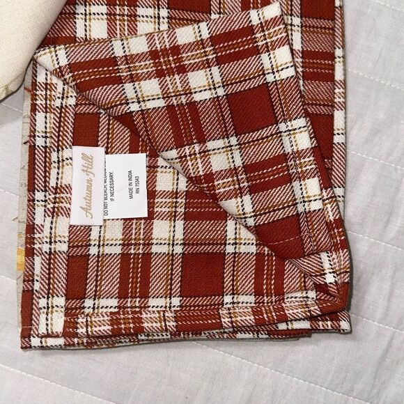 Autumn Hill Set of 3 Cotton Ivory Rust Gold Pumpkins Fall Harvest Kitchen Towels - Picture 7 of 9